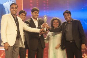 naveen tiwari angel award