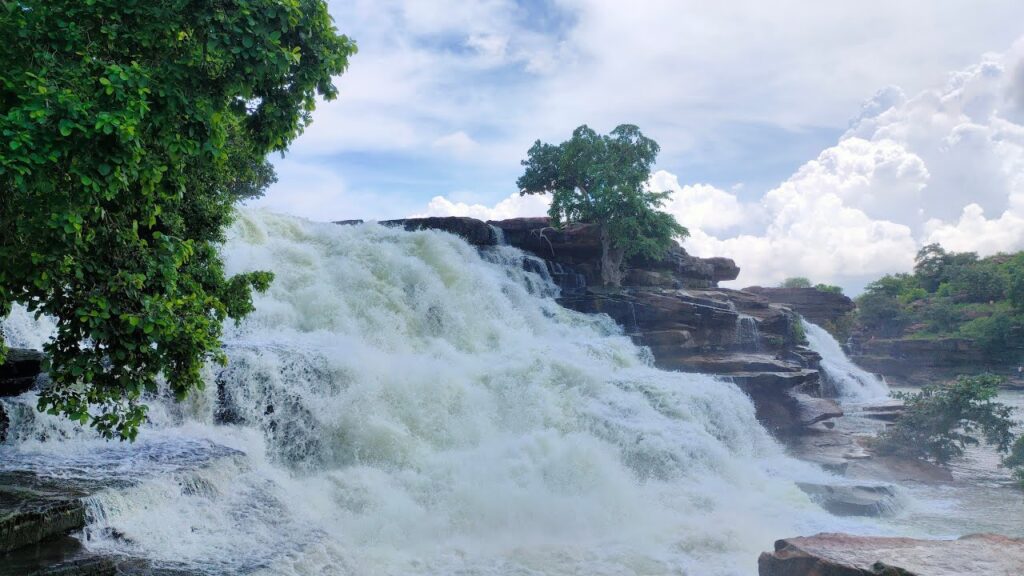 mukkha fall