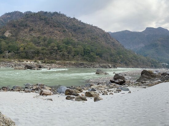 goa-beach-rishikesh-india